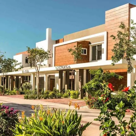 Modern House Surrounded By Nature Mérida Exterior photo